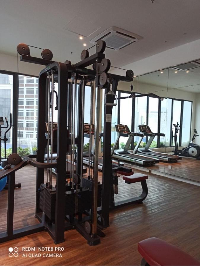 Apartemen 69 m² dengan 2 kamar tidur dan 1 kamar mandi pribadi di Pusat Kota Bharu Bagian luar foto