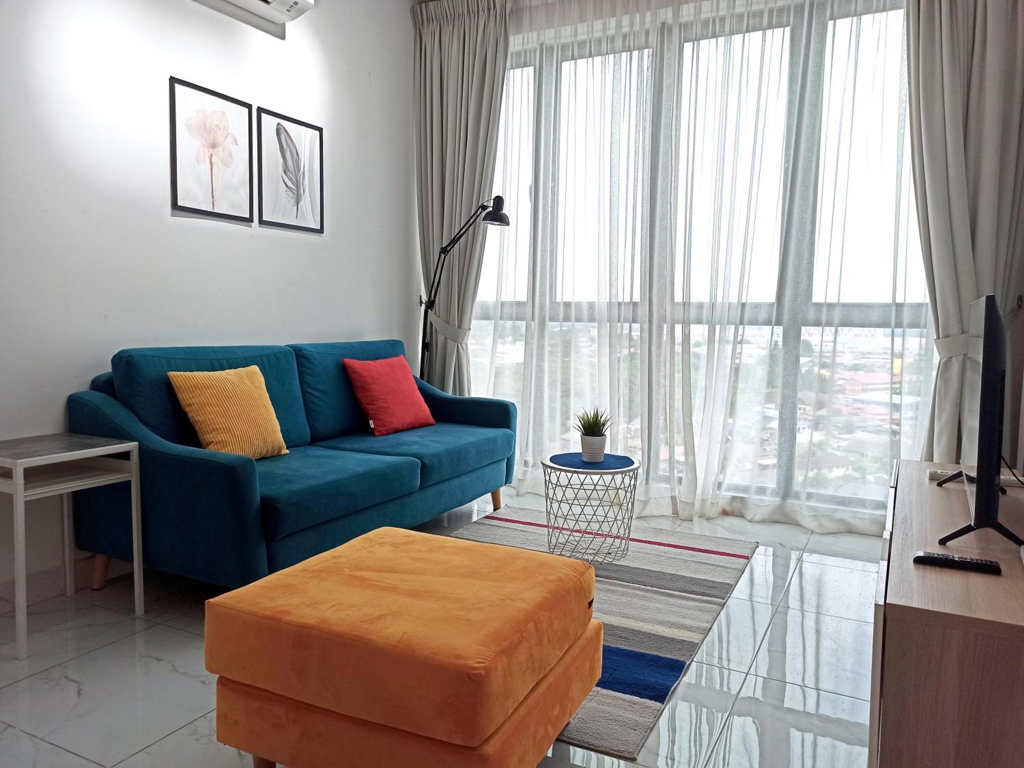 Apartemen 69 m² dengan 2 kamar tidur dan 1 kamar mandi pribadi di Pusat Kota Bharu Bagian luar foto